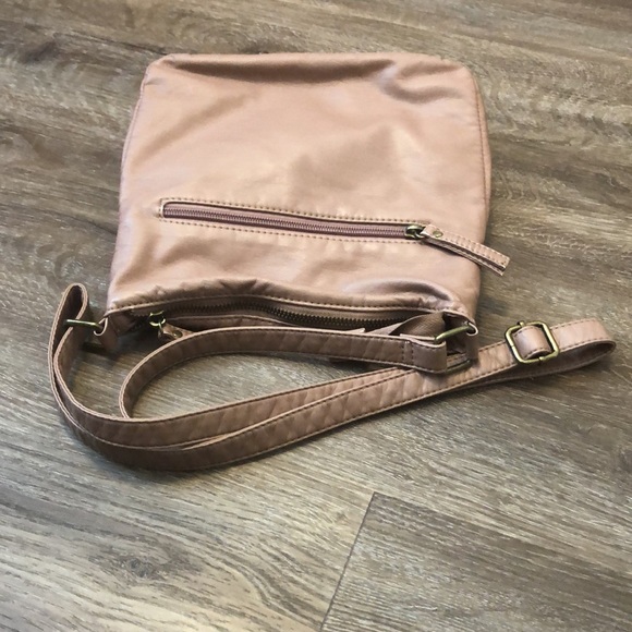 Cargo Crossbody bag, pinkish tan colour - Picture 13 of 13